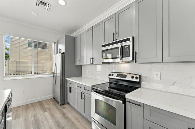 712 SE 2nd Street, Pompano Beach FL 33060 - Pompano Beach, FL - Photo 5
