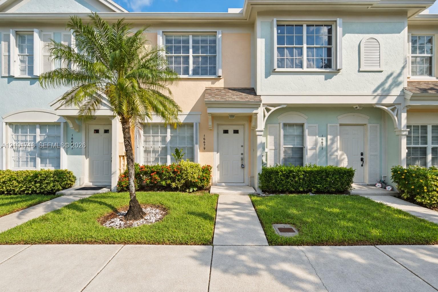16679 Hemingway Dr, Weston FL 33326 - Weston, FL - Photo 1