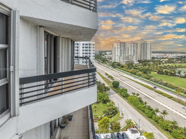 3400 NE 192 ST # 1905, Aventura FL 33180 - Aventura, FL - Photo 2