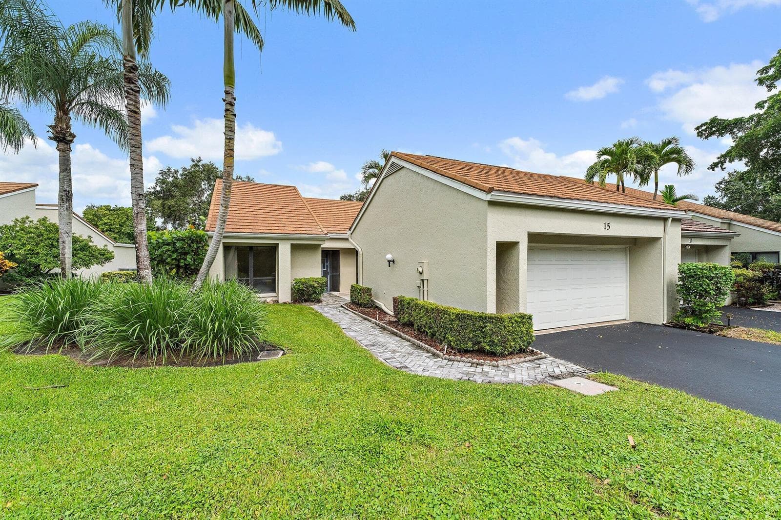 15 Tournament Boulevard, Palm Beach Gardens FL 33418 - Palm Beach Gardens, FL - Photo 1