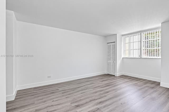 445 NE 195th St # 125, Miami FL 33179 - Miami, FL - Photo 5