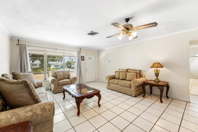 138 Sandpiper Avenue, Royal Palm Beach FL 33411 - Royal Palm Beach, FL - Photo 7