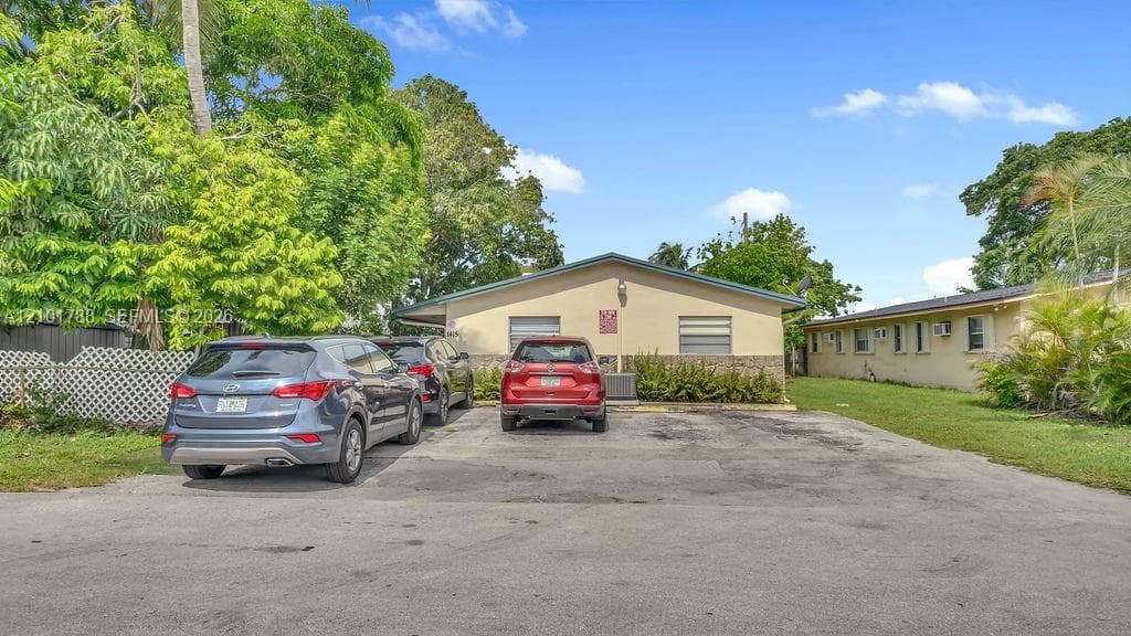 1415 SW 3rd Ave, Fort Lauderdale FL 33315