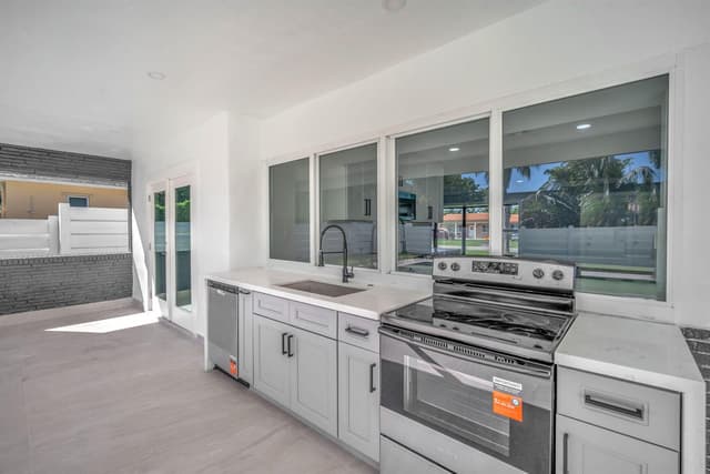 5000 ADAMS Street, Hollywood FL 33021 - Hollywood, FL - Photo 5