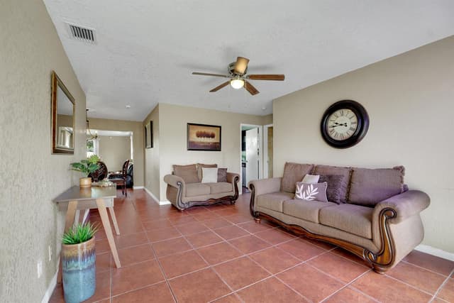 1420 NW 33RD Terrace, Lauderhill FL 33311 - Lauderhill, FL - Photo 6