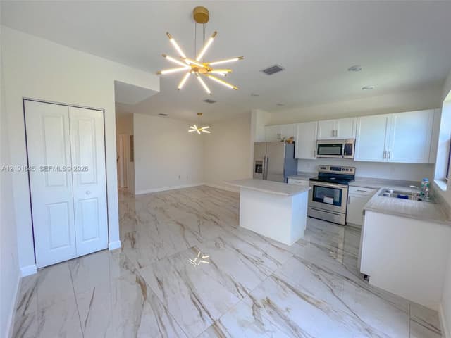 28725 SW 133rd Ct # 28725, Homestead FL 33033 - Homestead, FL - Photo 4