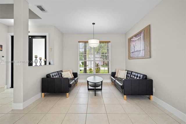 17426 NW 7th St, Pembroke Pines FL 33029 - Pembroke Pines, FL - Photo 4