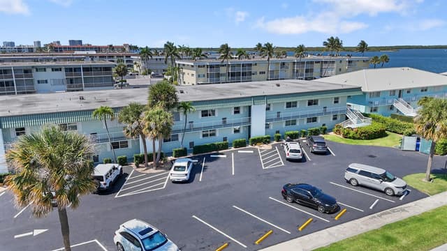 109 WETTAW Lane # 101, North Palm Beach FL 33408 - North Palm Beach, FL - Photo 5