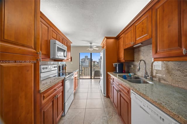 1201 S Ocean Dr # 1610S, Hollywood FL 33019 - Hollywood, FL - Photo 7
