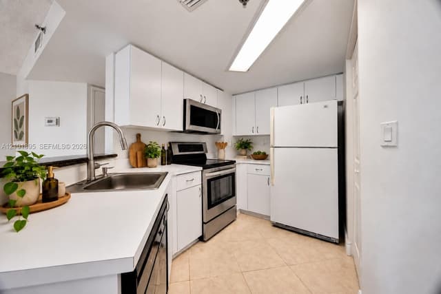2351 Douglas Rd, Miami FL 33145 - Miami, FL - Photo 5