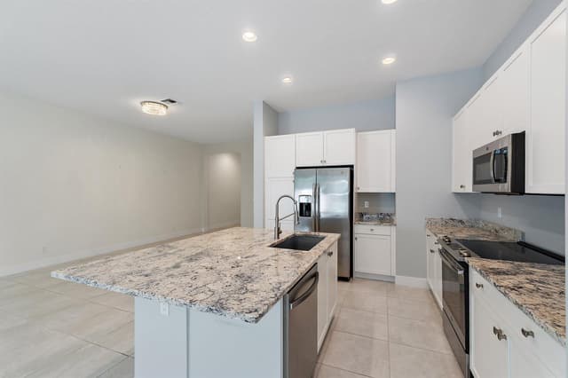 4920 Pointe Midtown Way, Palm Beach Gardens FL 33418 - Palm Beach Gardens, FL - Photo 5