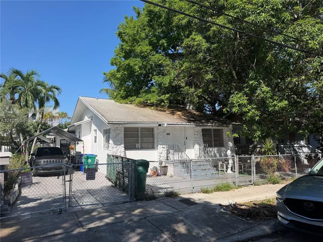 320 NW 11th Ave, Miami FL 33128 - Miami, FL - Photo 2