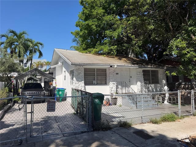 320 NW 11th Ave, Miami FL 33128 - Miami, FL - Photo 4