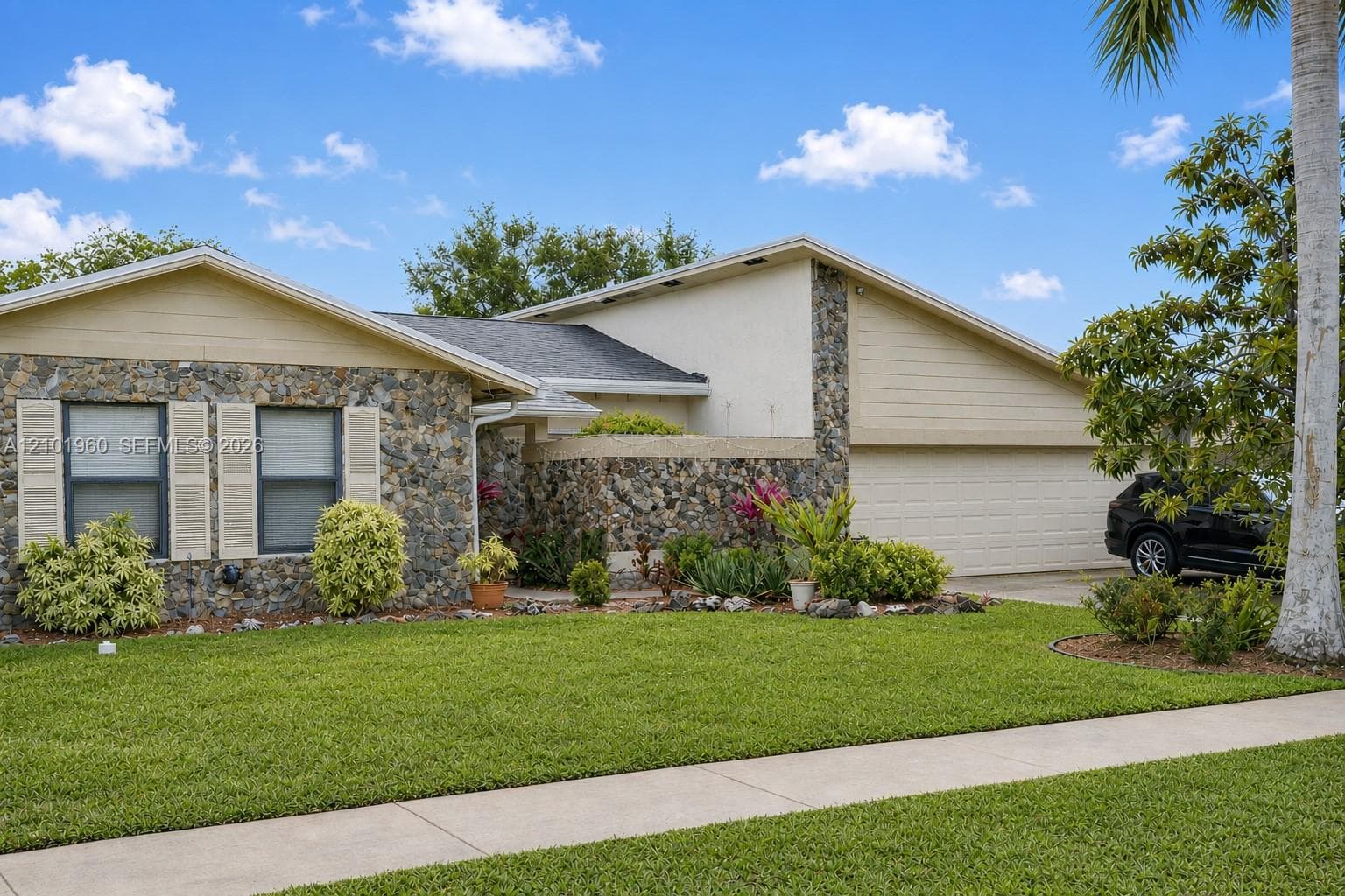 20888 Sugarloaf Ln, Boca Raton FL 33428 - Boca Raton, FL - Photo 1
