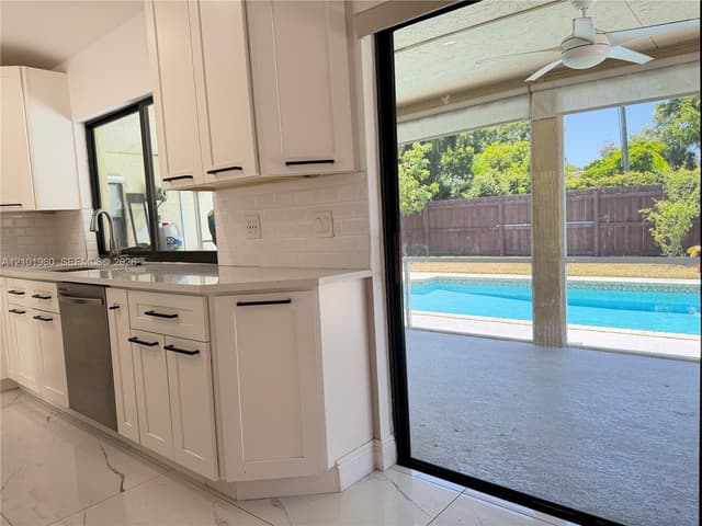 20888 Sugarloaf Ln, Boca Raton FL 33428 - Boca Raton, FL - Photo 4