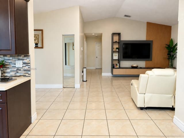 12231 SW 195th Ter, Miami FL 33177 - Miami, FL - Photo 5