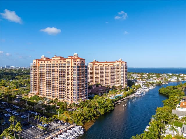 60 Edgewater Dr # 14E, Coral Gables FL 33133 - Coral Gables, FL - Photo 2