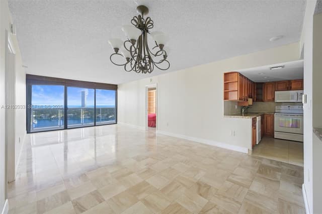 20505 E Country Club Dr # 1434, Aventura FL 33180 - Aventura, FL - Photo 4