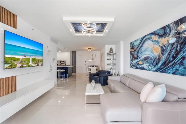 2501 S Ocean Dr # 408, Hollywood FL 33019 - Hollywood, FL - Photo 2