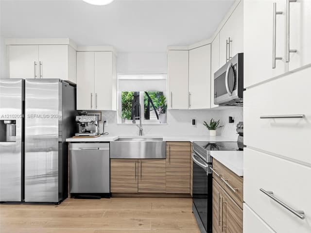 231 SW 28th Ter, Fort Lauderdale FL 33312 - Fort Lauderdale, FL - Photo 3