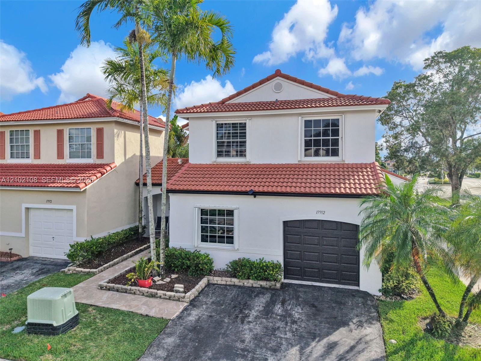 17982 SW 11th St, Pembroke Pines FL 33029 - Pembroke Pines, FL - Photo 1