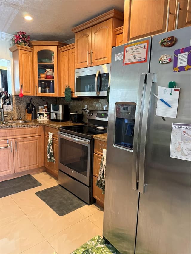 4919 NW 52nd St, Tamarac FL 33319 - Tamarac, FL - Photo 3