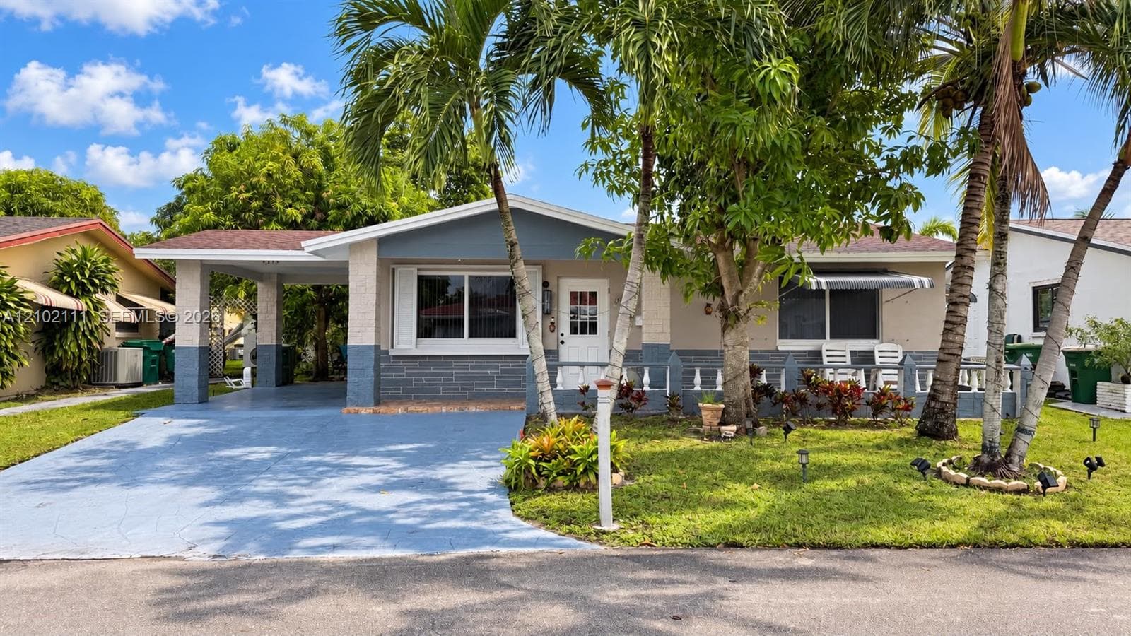 4919 NW 52nd St, Tamarac FL 33319 - Tamarac, FL - Photo 1