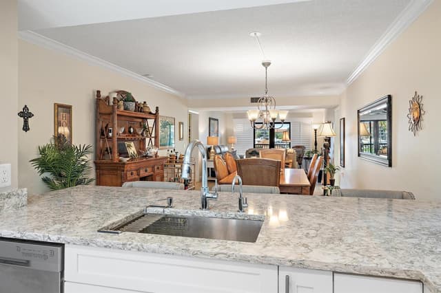 601 SEAFARER Circle # 201, Jupiter FL 33477 - Jupiter, FL - Photo 5