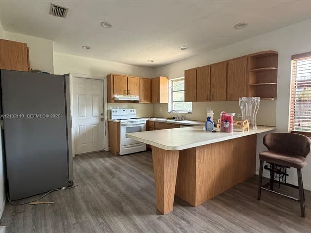 19700 SW 87th Pl, Cutler Bay FL 33157 - Cutler Bay, FL - Photo 5