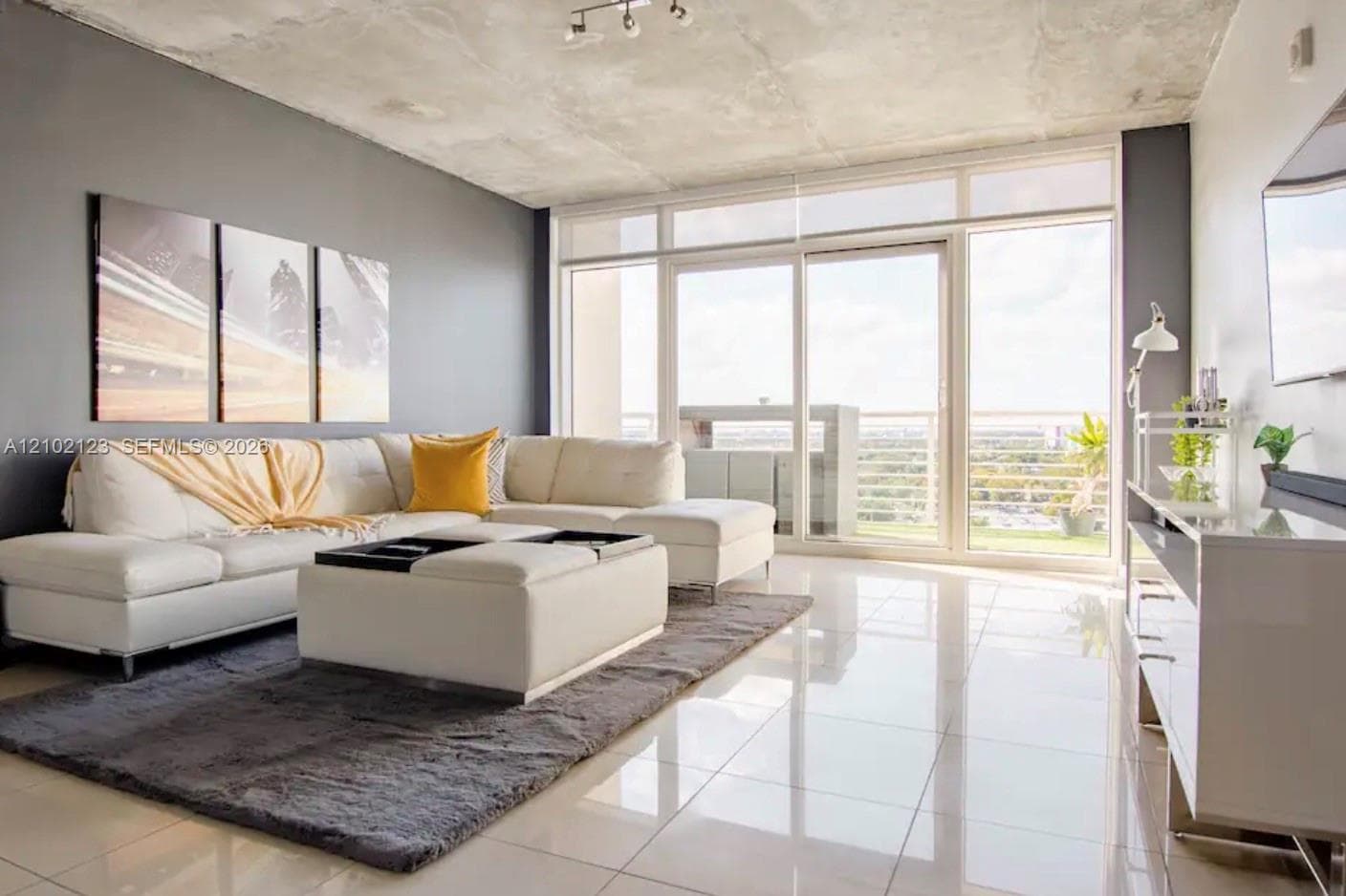 3250 NE 1st Ave # 1108, Miami FL 33137 - Miami, FL - Photo 1