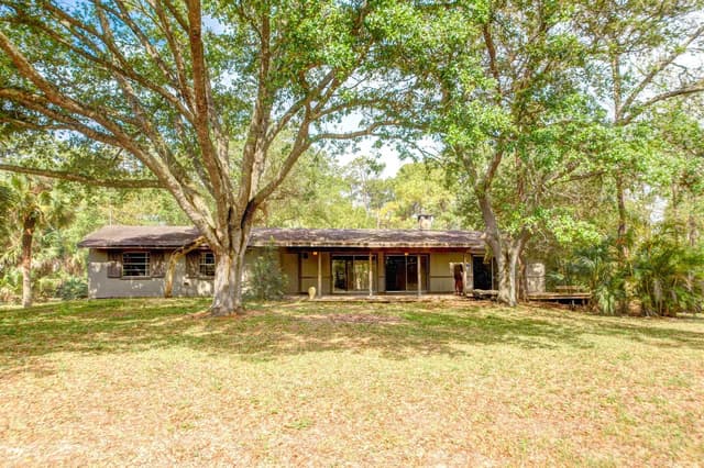 2833 F Road, FL 33470 - Photo 2