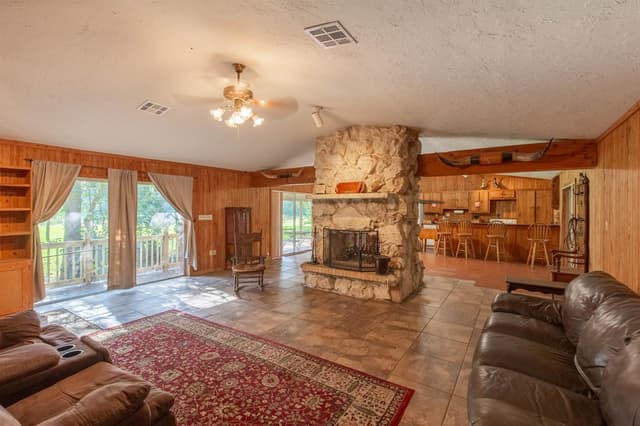 2833 F Road, FL 33470 - Photo 5