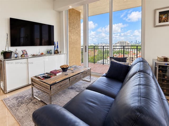 1607 Ponce De Leon Blvd # 9A, Coral Gables FL 33134 - Coral Gables, FL - Photo 3
