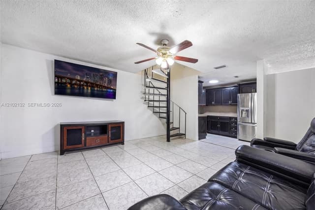 1746 W 58th St # 1746, Hialeah FL 33012 - Hialeah, FL - Photo 5
