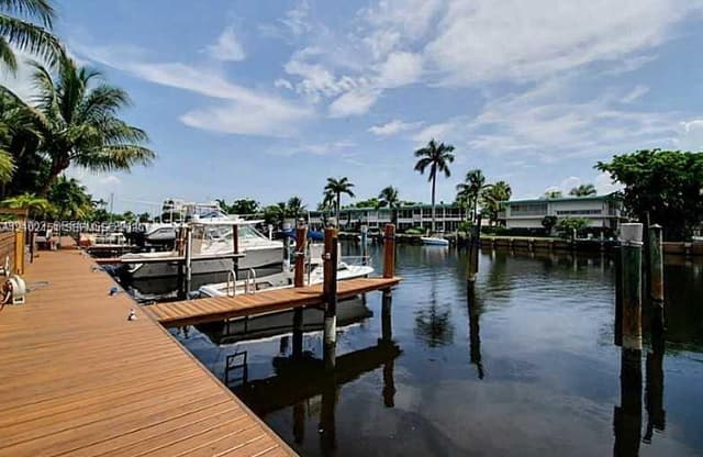 424 Hendricks Isle # 7, Fort Lauderdale FL 33301 - Fort Lauderdale, FL - Photo 2