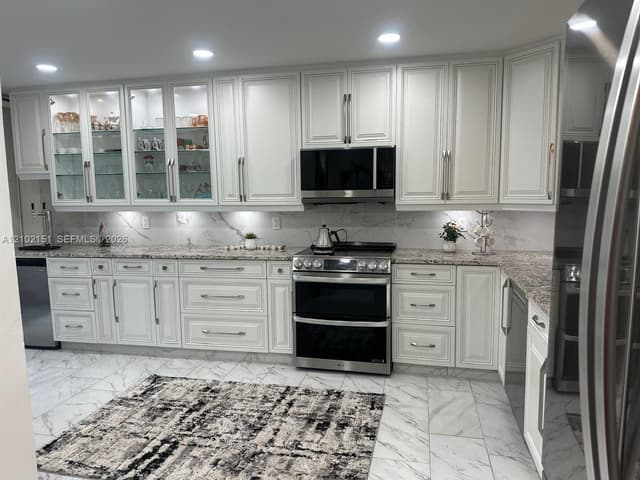 424 Hendricks Isle # 7, Fort Lauderdale FL 33301 - Fort Lauderdale, FL - Photo 5