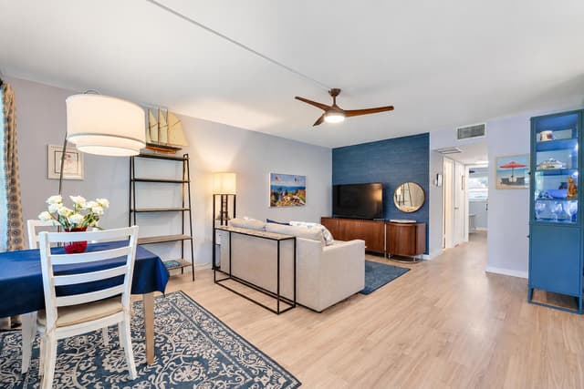 804 SE 7th Street SE # 105, Deerfield Beach FL 33441 - Deerfield Beach, FL - Photo 2