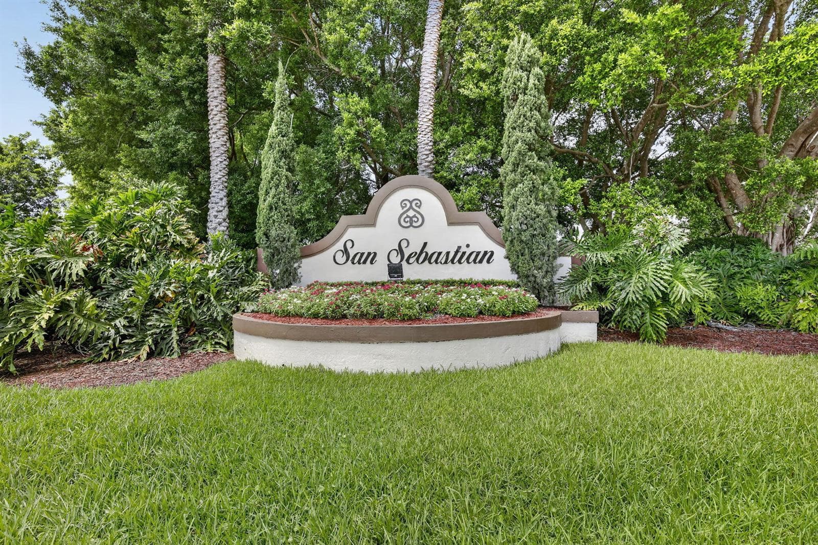 1561 Barcelona Way, Weston FL 33327 - Weston, FL - Photo 1