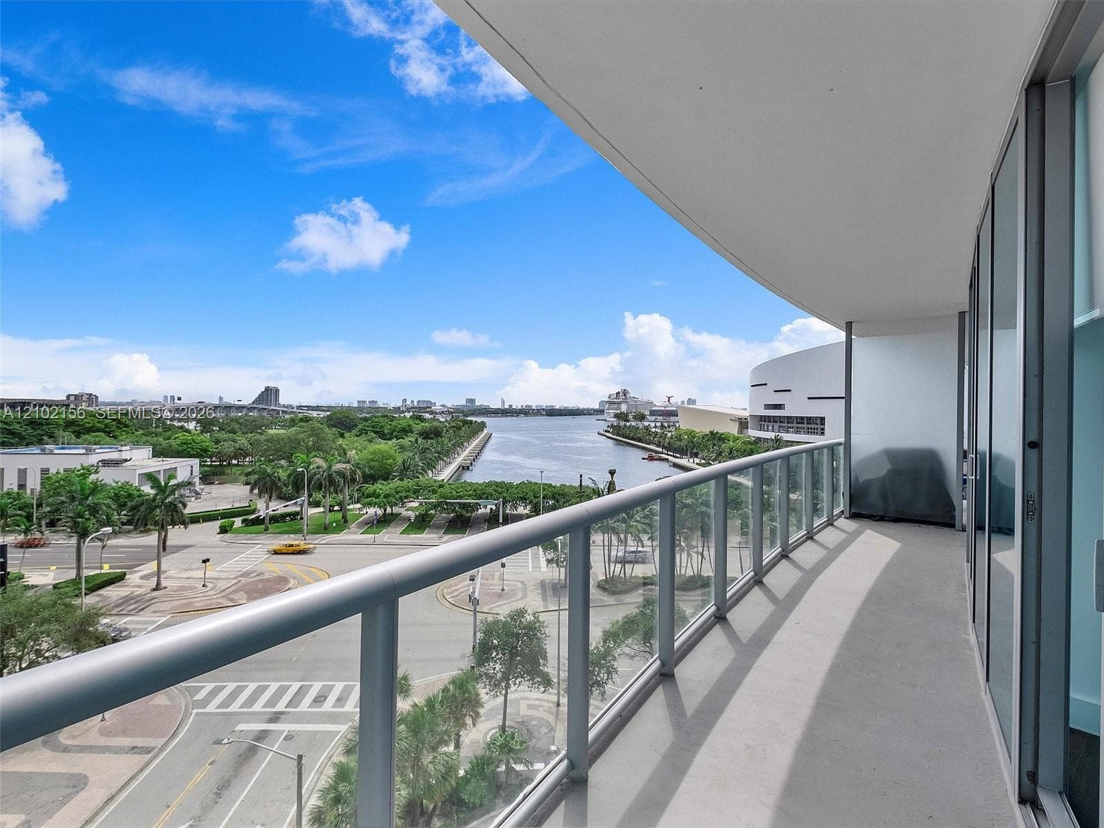 888 Biscayne Blvd # 612, Miami FL 33132 - Miami, FL - Photo 1