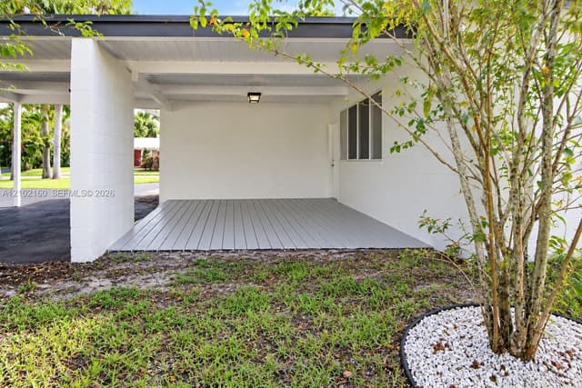 1201 NE 26th Ter, Pompano Beach FL 33062 - Pompano Beach, FL - Photo 7