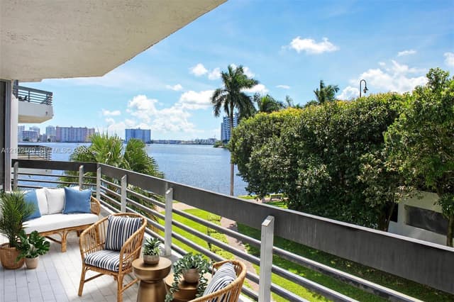 19101 NE 36th Ct # 302, Aventura FL 33180 - Aventura, FL - Photo 4