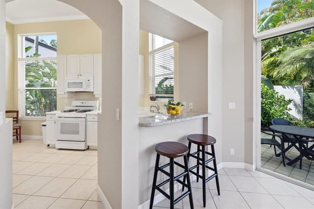 4252 NW 66TH Lane, Boca Raton FL 33496 - Boca Raton, FL - Photo 7
