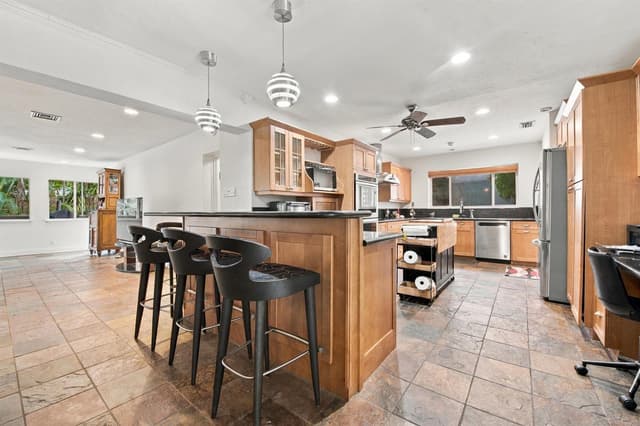 1818 NE 20th Street, Fort Lauderdale FL 33305 - Fort Lauderdale, FL - Photo 4