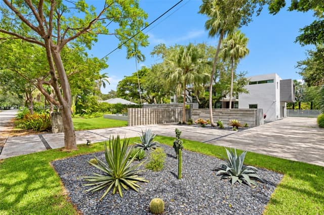12625 SW 78th Ave, Pinecrest FL 33156 - Pinecrest, FL - Photo 3