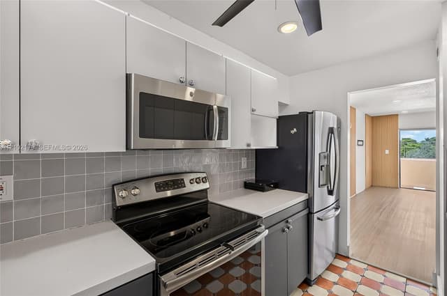 525 Coral Way # 403, Coral Gables FL 33134 - Coral Gables, FL - Photo 6
