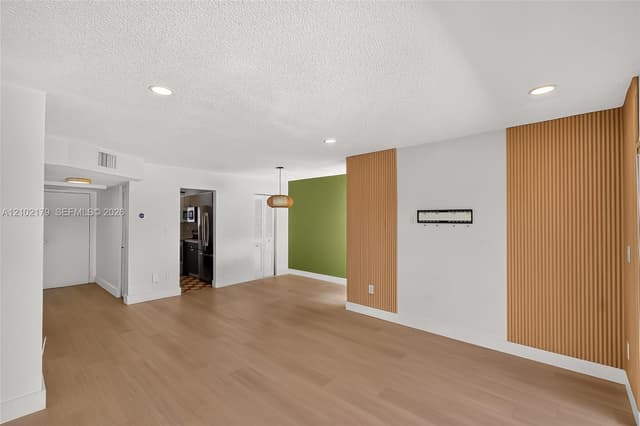 525 Coral Way # 403, Coral Gables FL 33134 - Coral Gables, FL - Photo 5