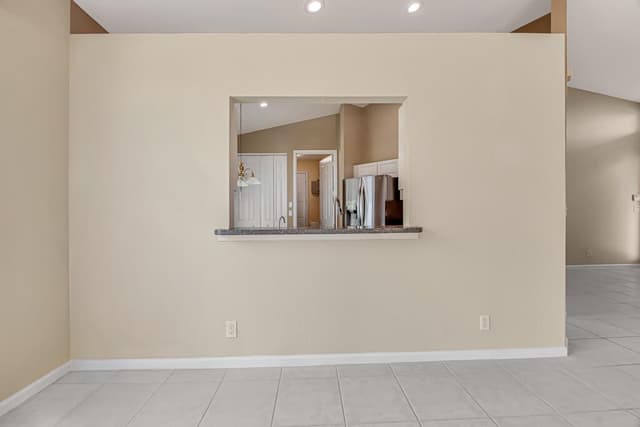 8067 BELLAFIORE Way, Boynton Beach FL 33472 - Boynton Beach, FL - Photo 6