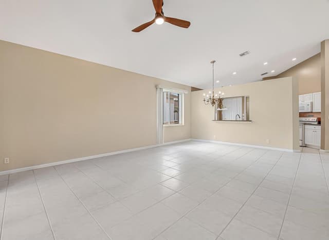 8067 BELLAFIORE Way, Boynton Beach FL 33472 - Boynton Beach, FL - Photo 3