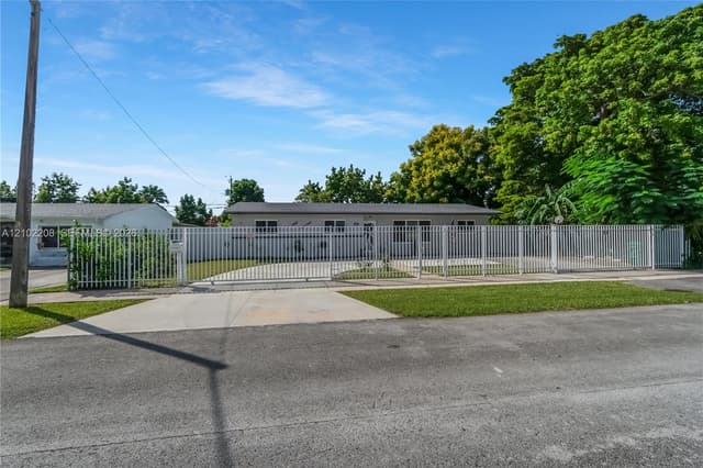 11080 SW 60th St, Miami FL 33173 - Miami, FL - Photo 6