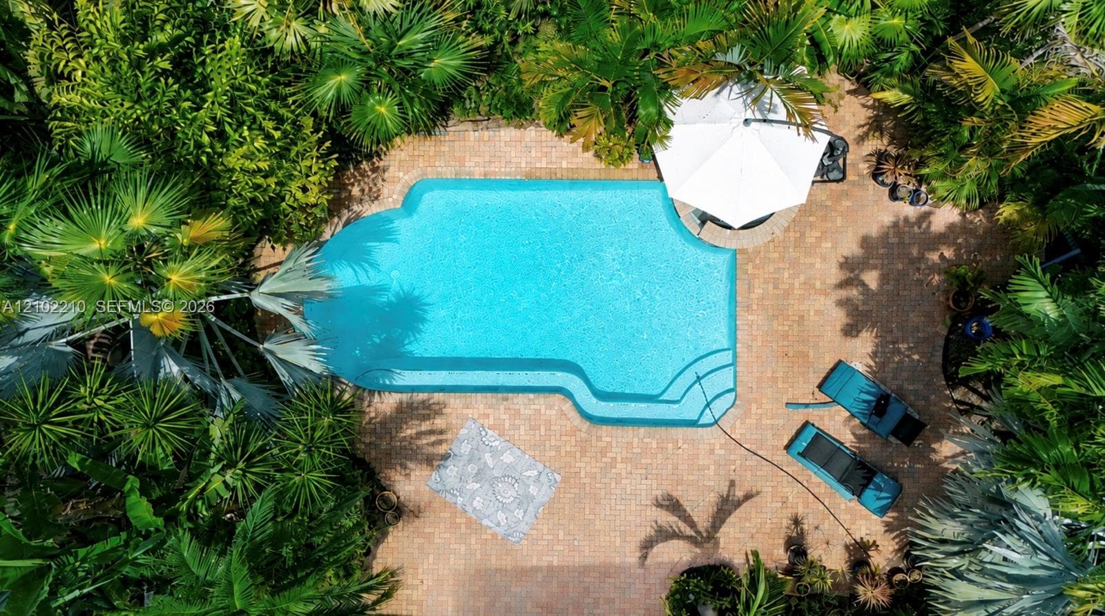 2400 NE 5th Ave, Wilton Manors FL 33305 - Wilton Manors, FL - Photo 1